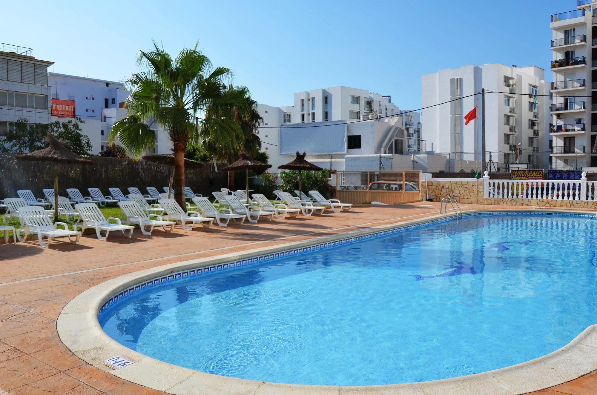 Vibra - Adults Only Aparthotel Sant Antoni de Portmany